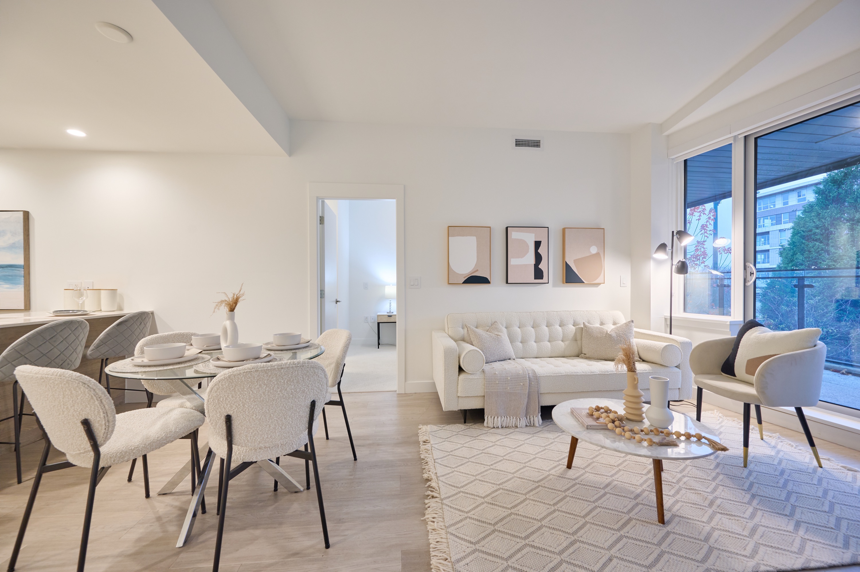 Dining & Living